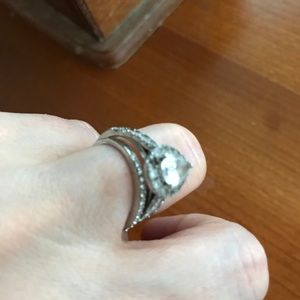Sterling Silver Rhynestone Ring